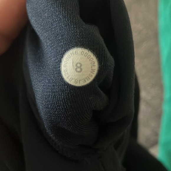 Lululemon Navy Leggings - Picture 2 of 2